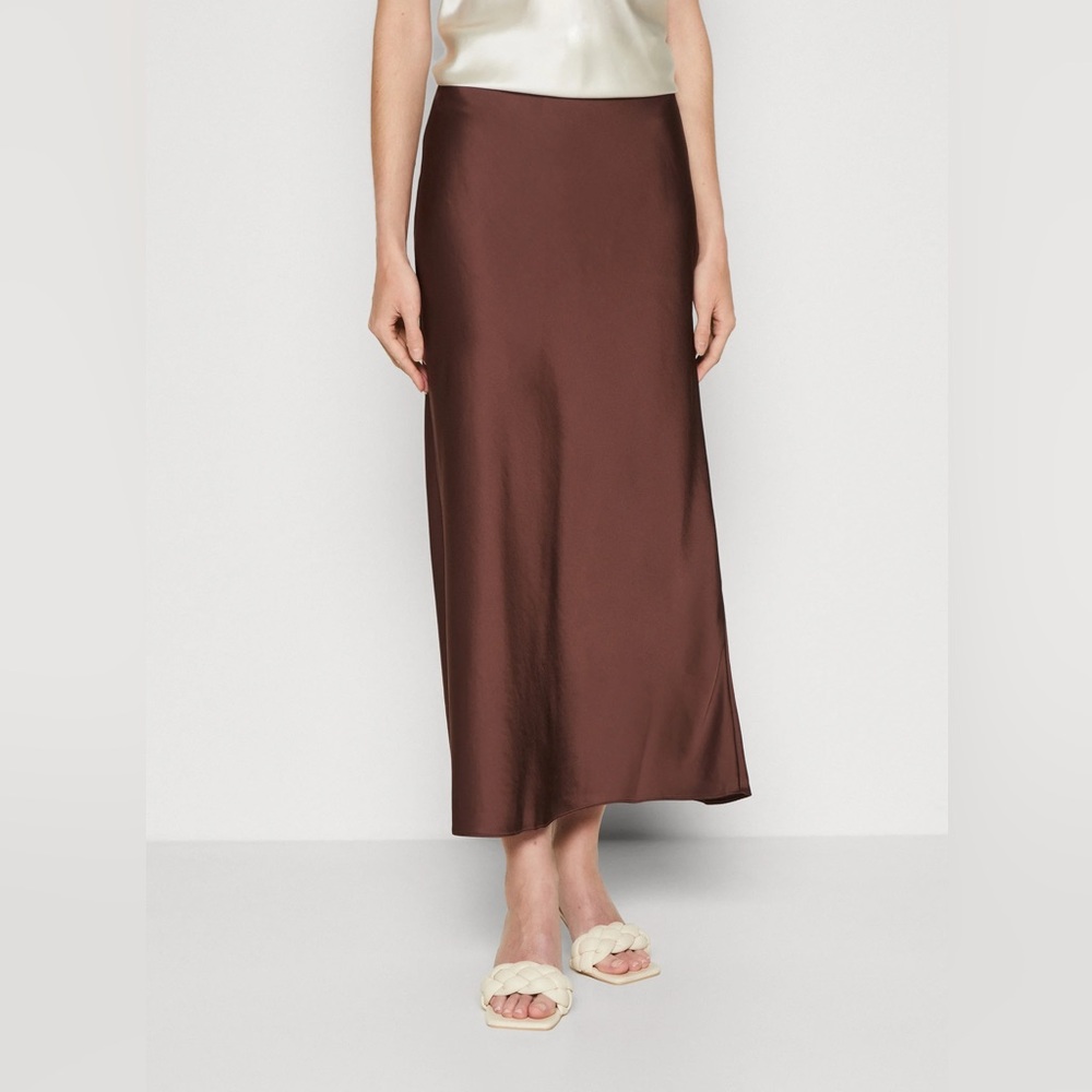 Abercrombie satin skirt